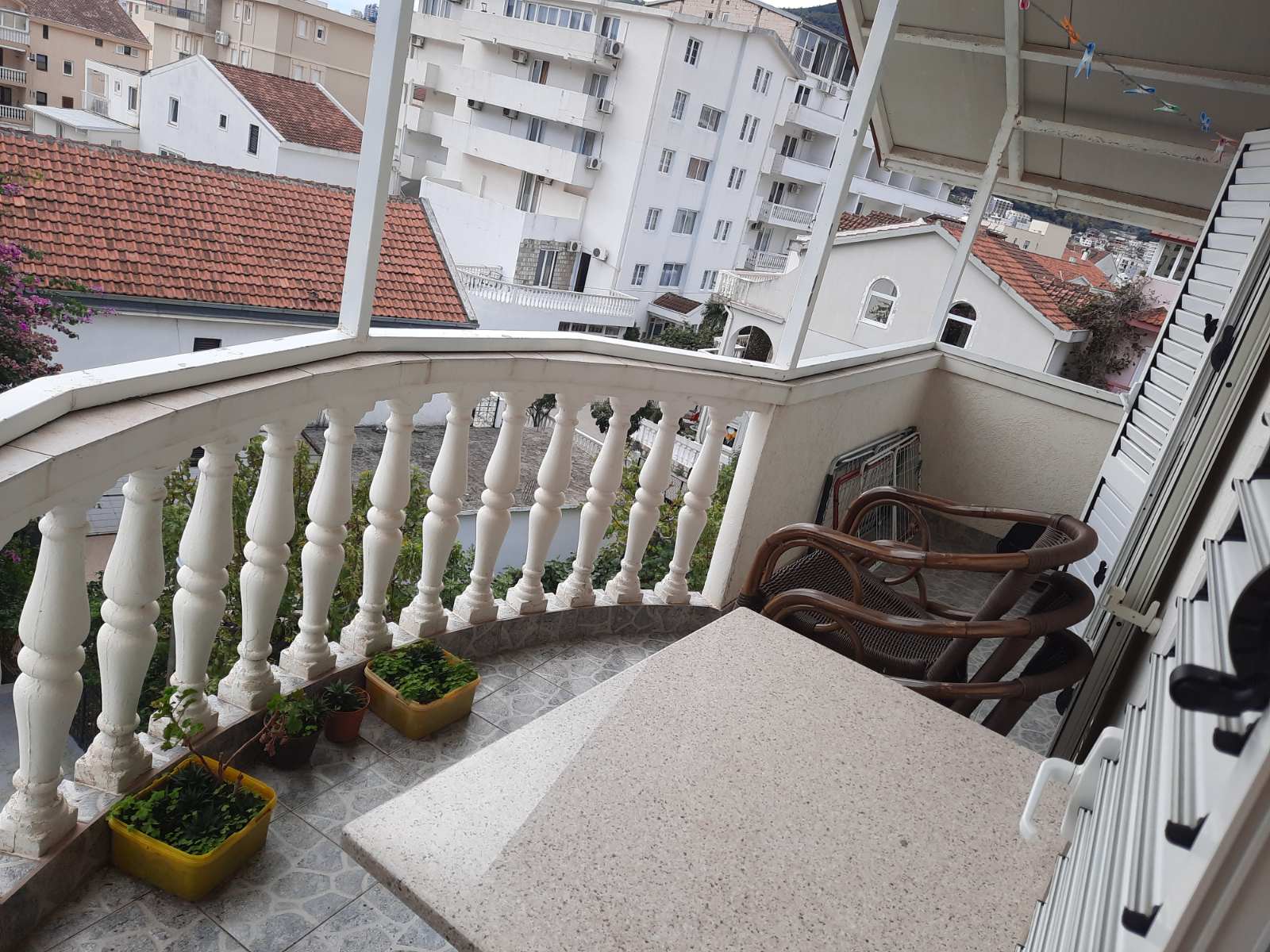 Two-bedroom apartment in Budva near the center