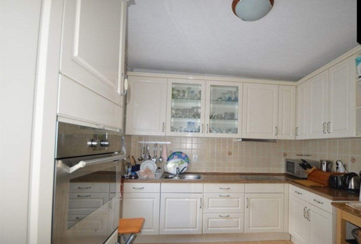 Large house in Sutorina with a swimming pool and a spacious yard