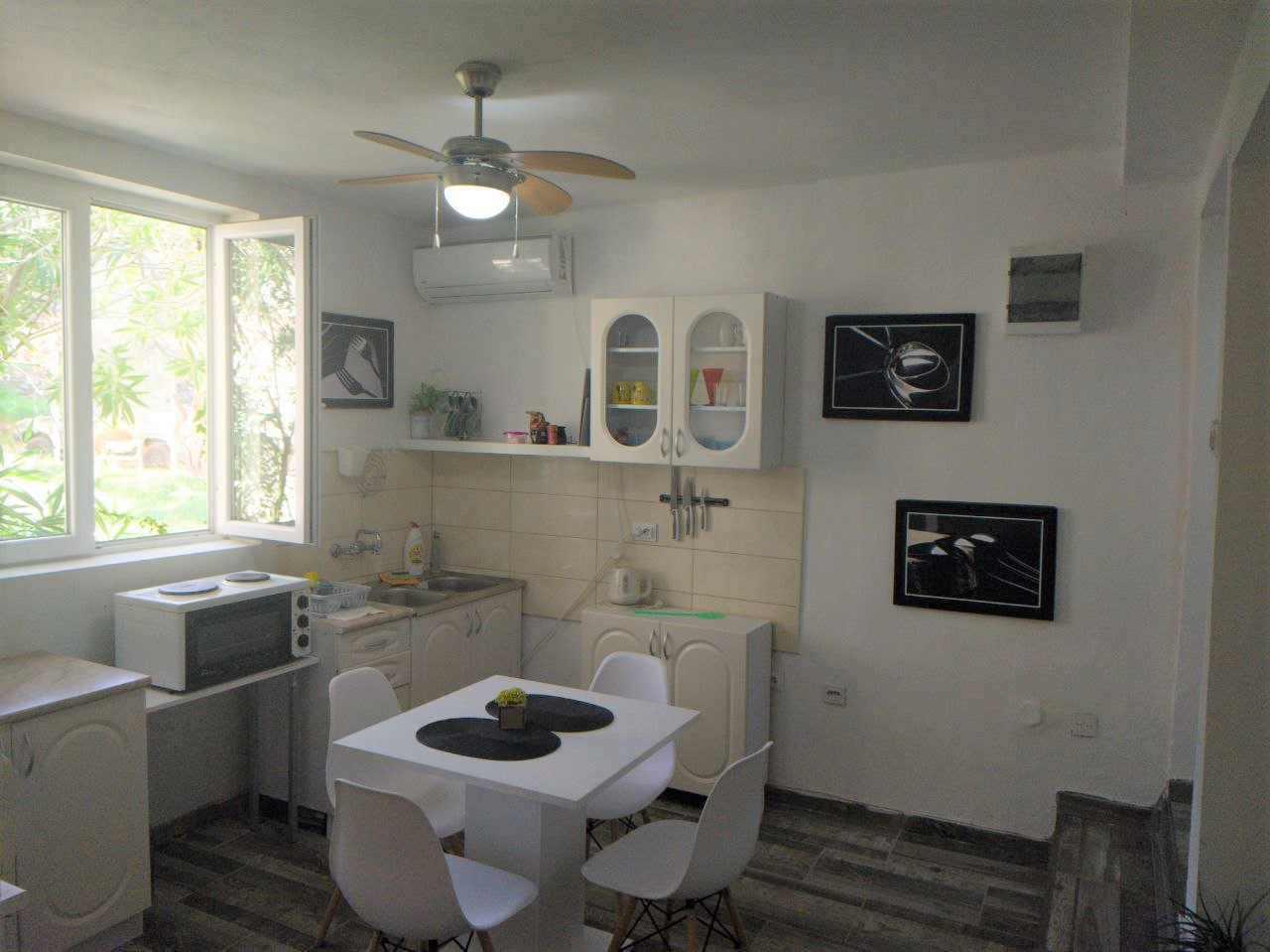 House with two apartments in Becici