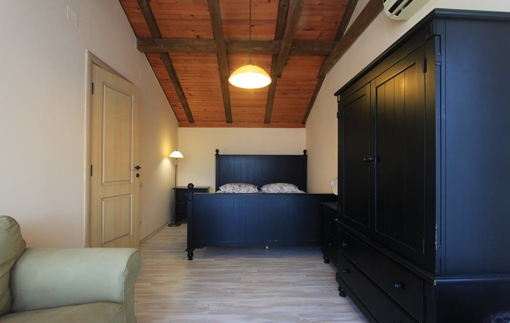 House in a complex with pool and sea view