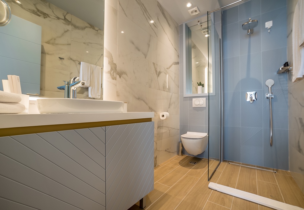 Mini-hotel in Budva, 425 meters from the sea