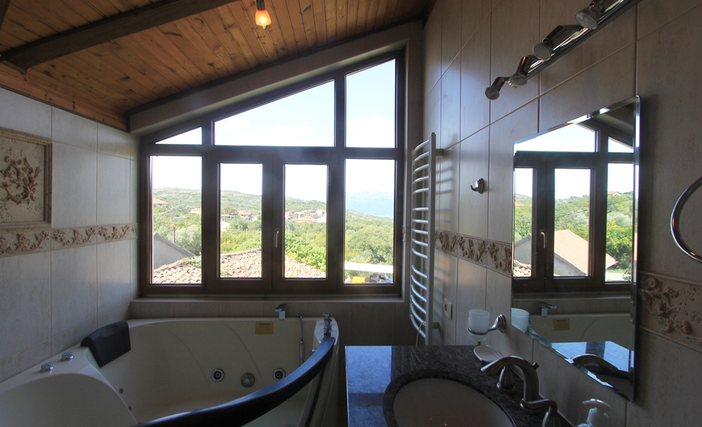 Townhouse in a complex with a sea view