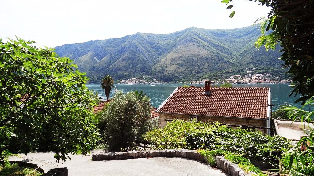 House on the first line to the sea in Dobrota, Kotor