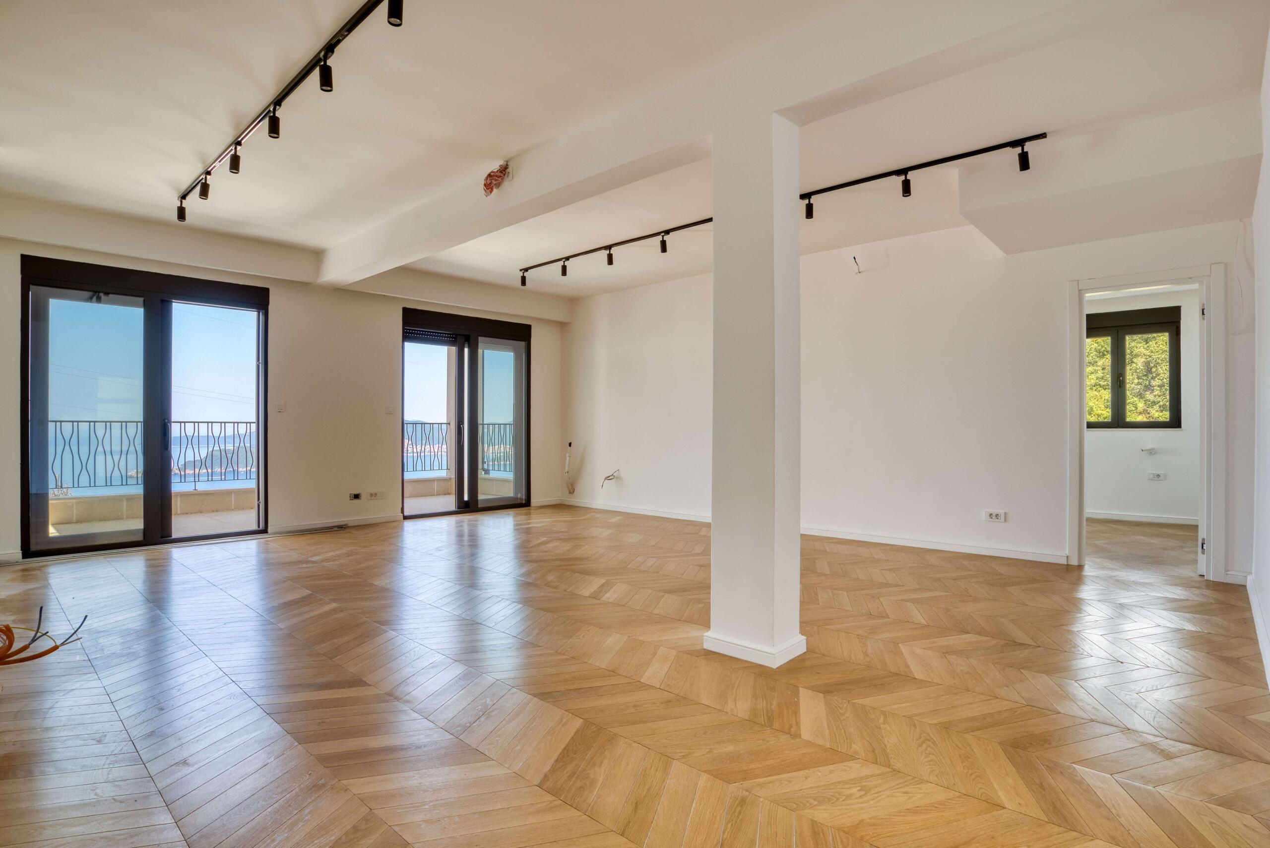 Villa for sale in a luxury complex in Blizikuce