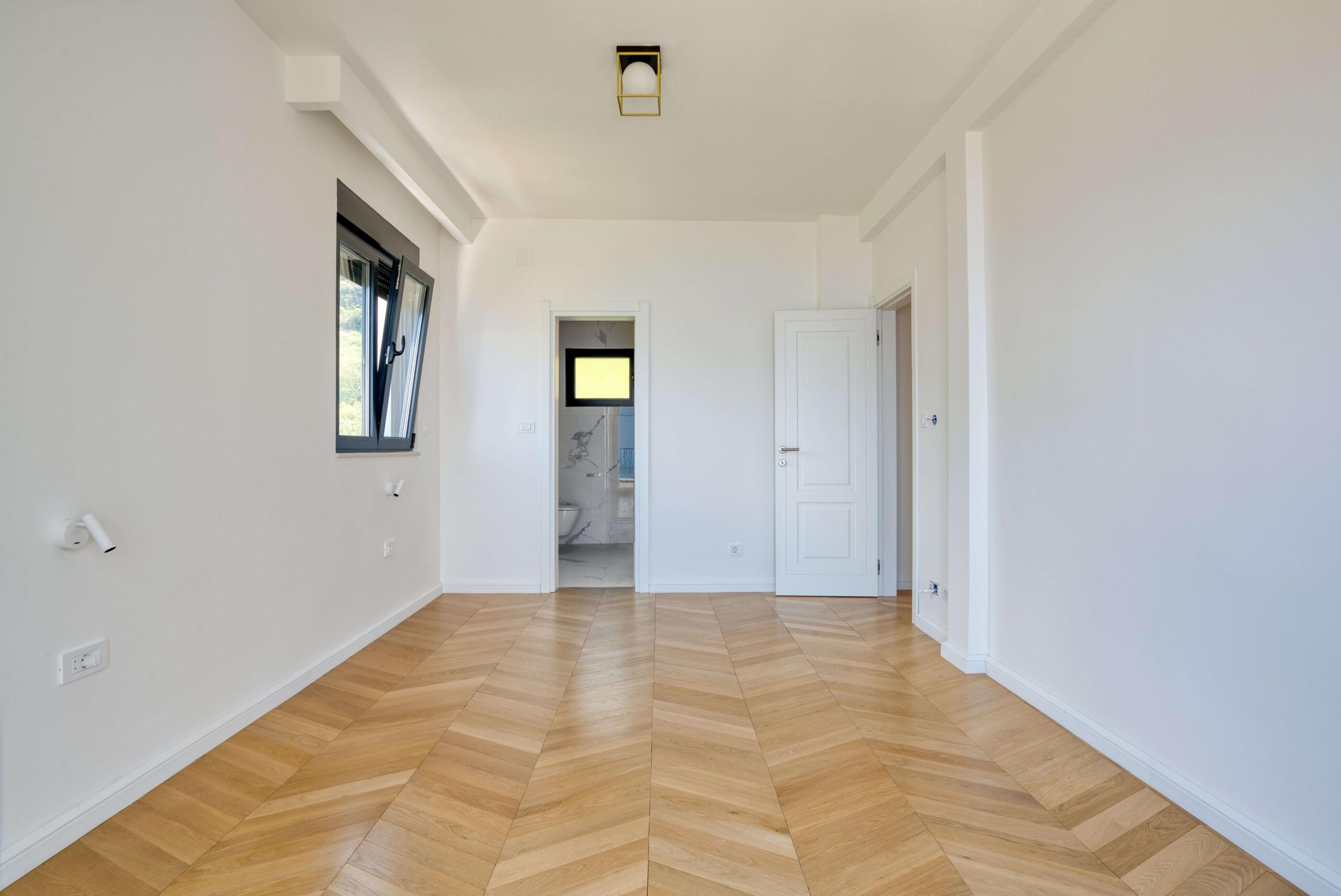 Villa for sale in a luxury complex in Blizikuce