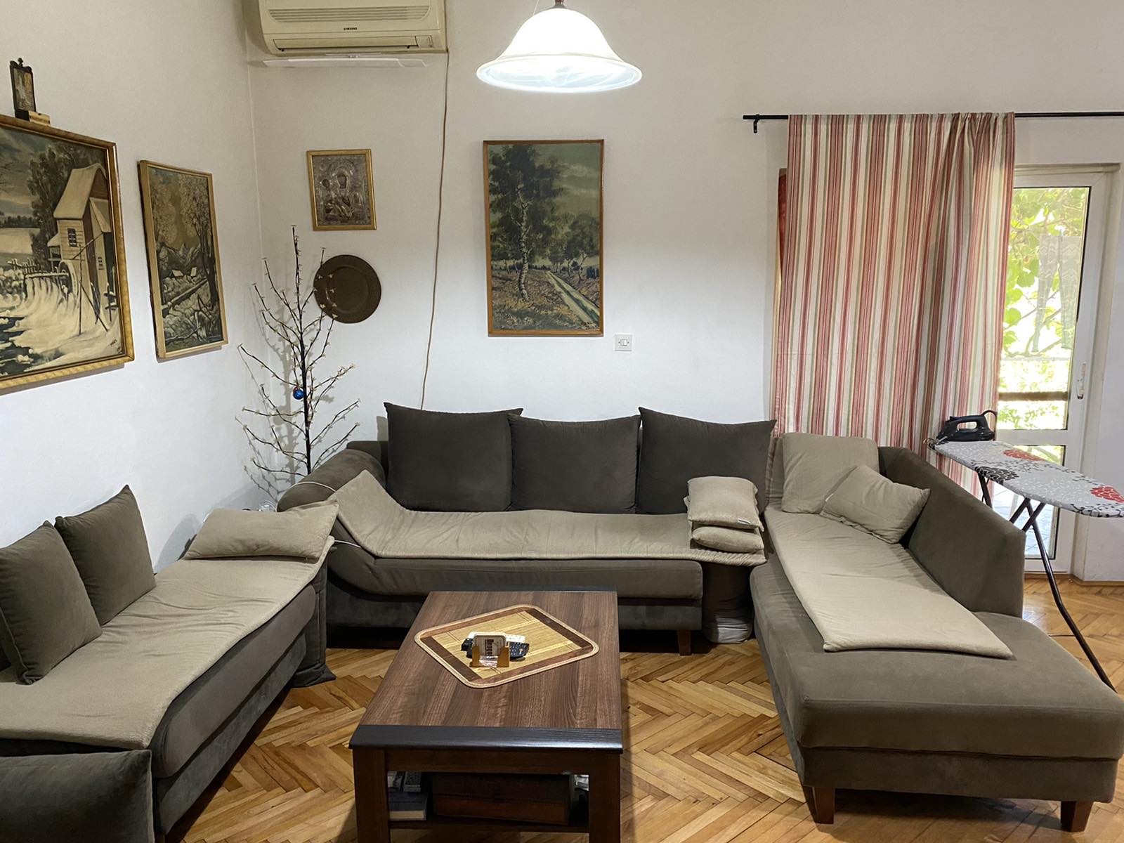 Two-story house for sale in a quiet part of Šušanj