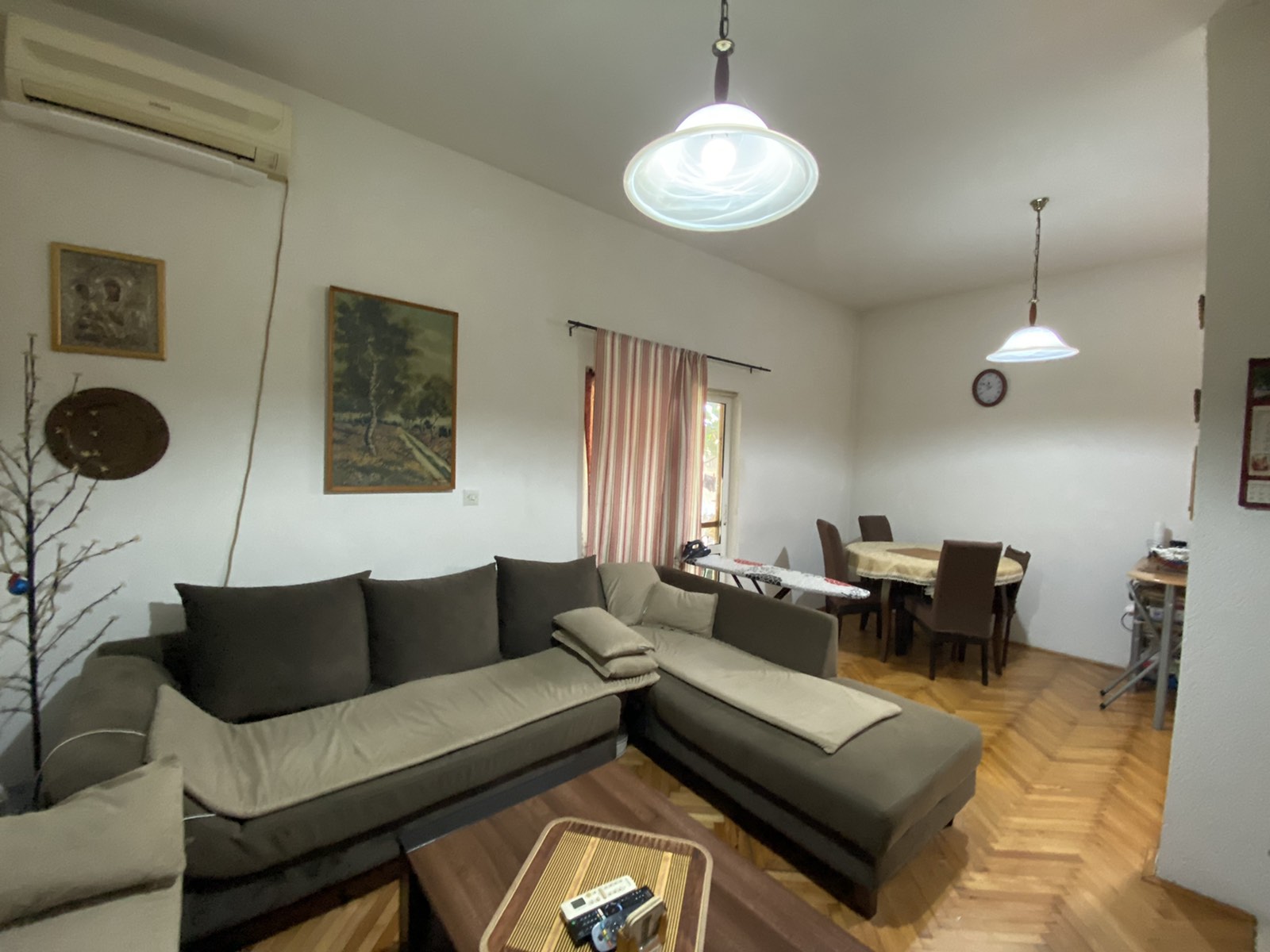 Two-story house for sale in a quiet part of Šušanj