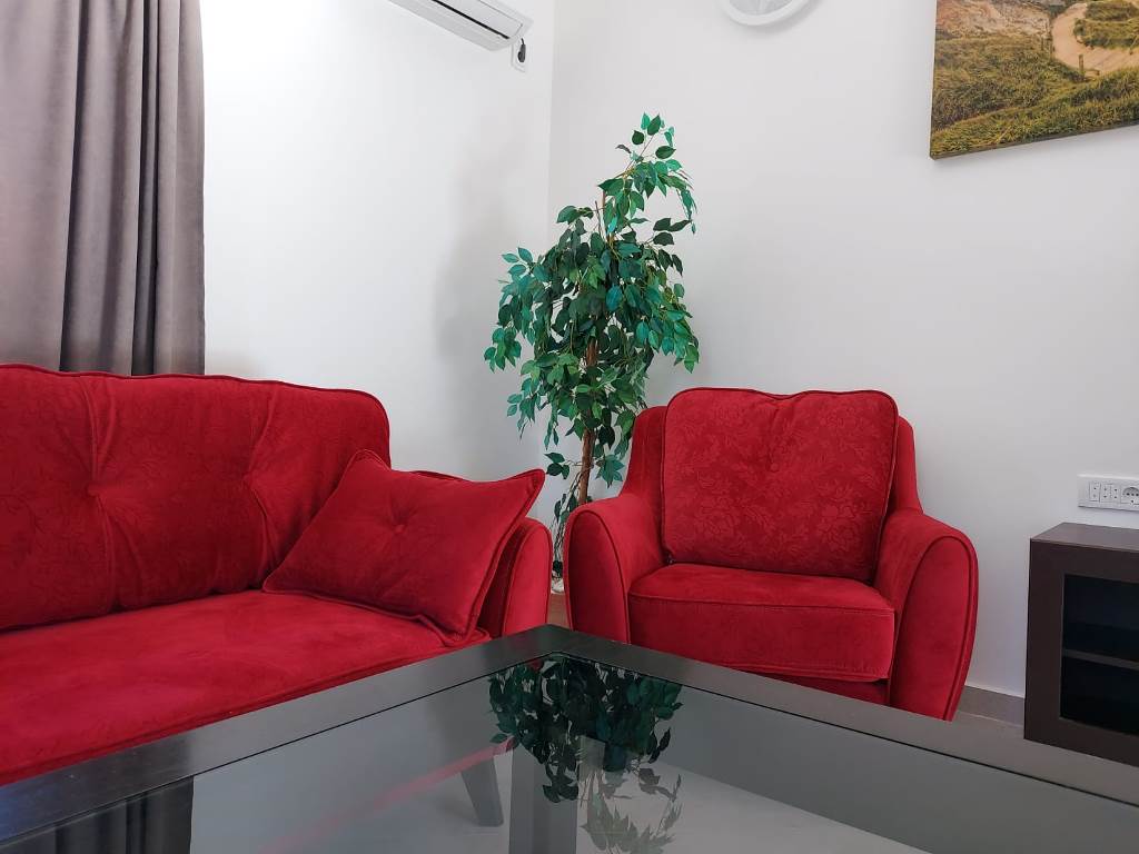 Complex with houses and swimming pool in a quiet area