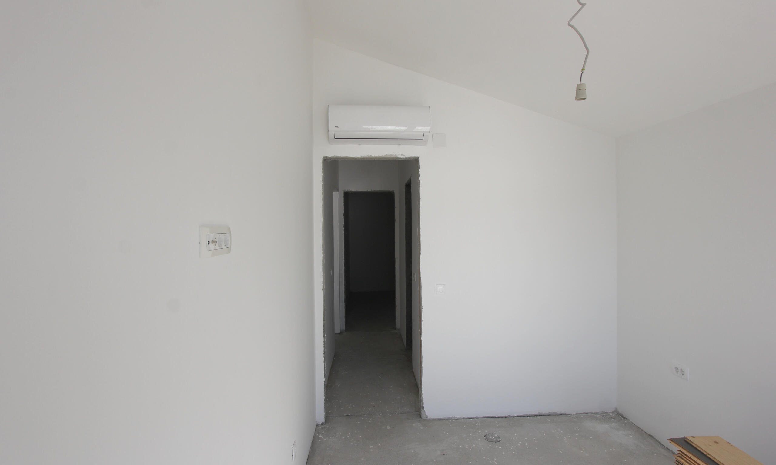 Luxury apartments on the first line of the sea in Opatovo