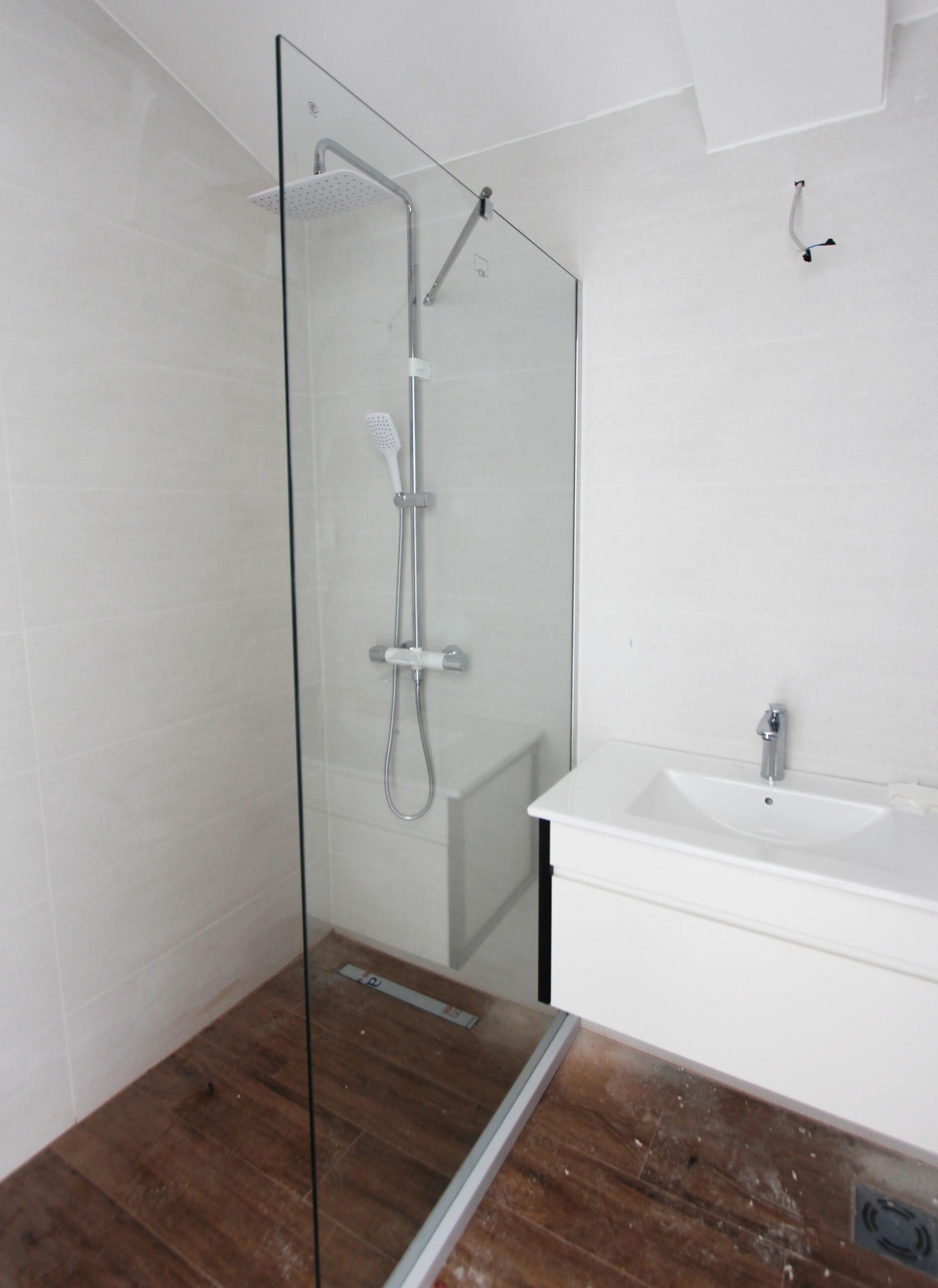 Luxury apartments on the first line of the sea in Opatovo