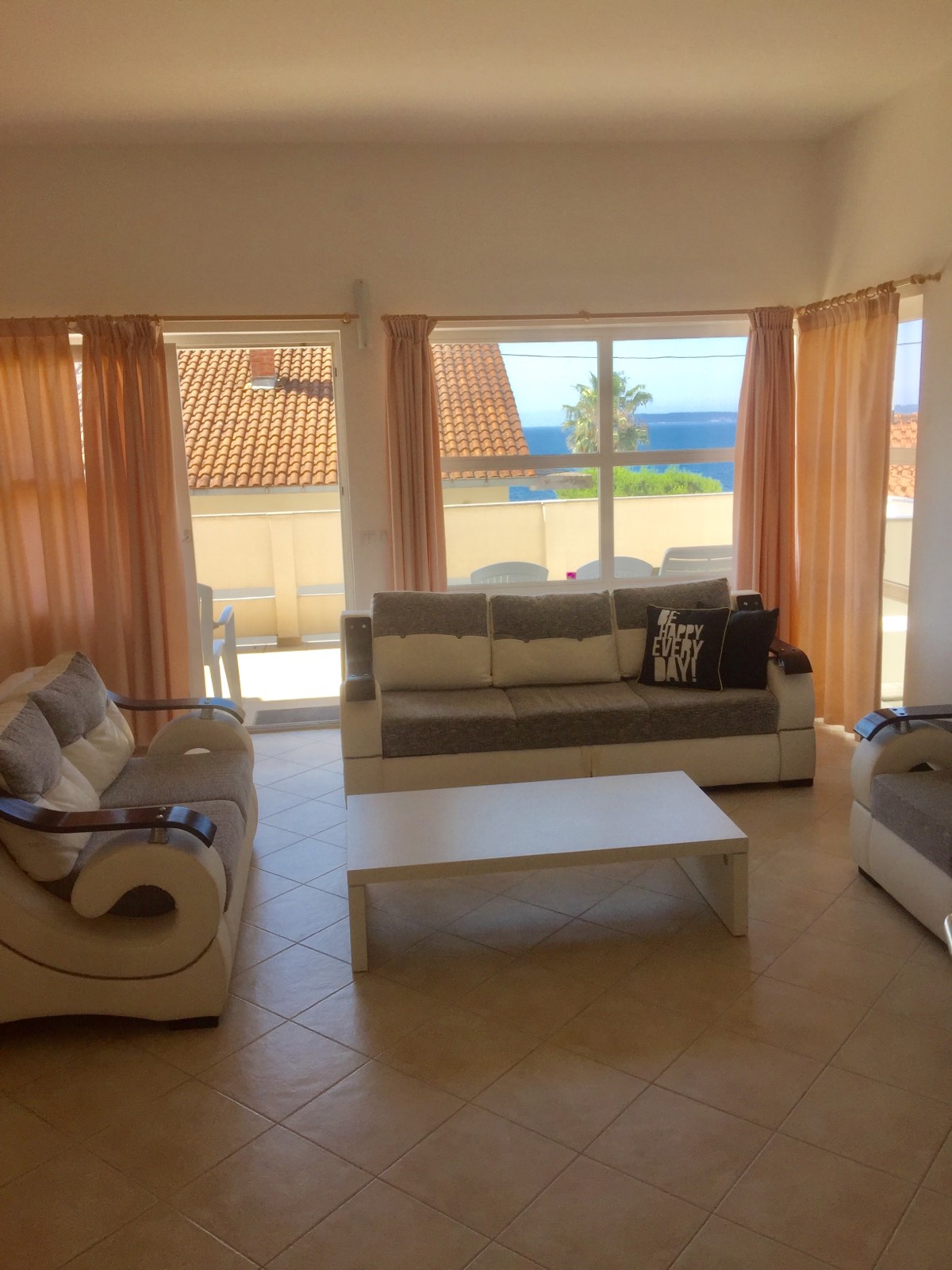 Apartment house in Herceg Novi