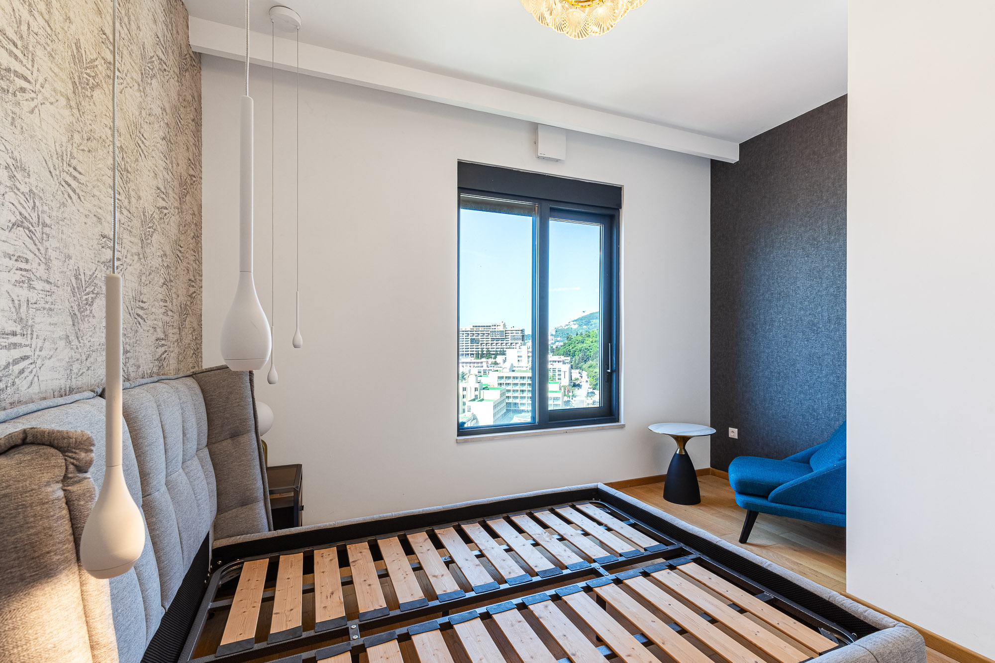 Penthouse in new building in Becici near the sea