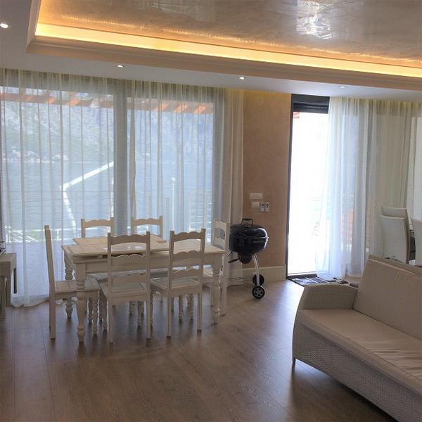 Modern house in Stoliv with pool