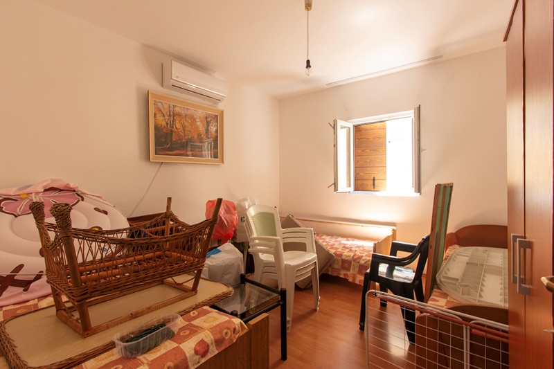 House in a small city Ljuta