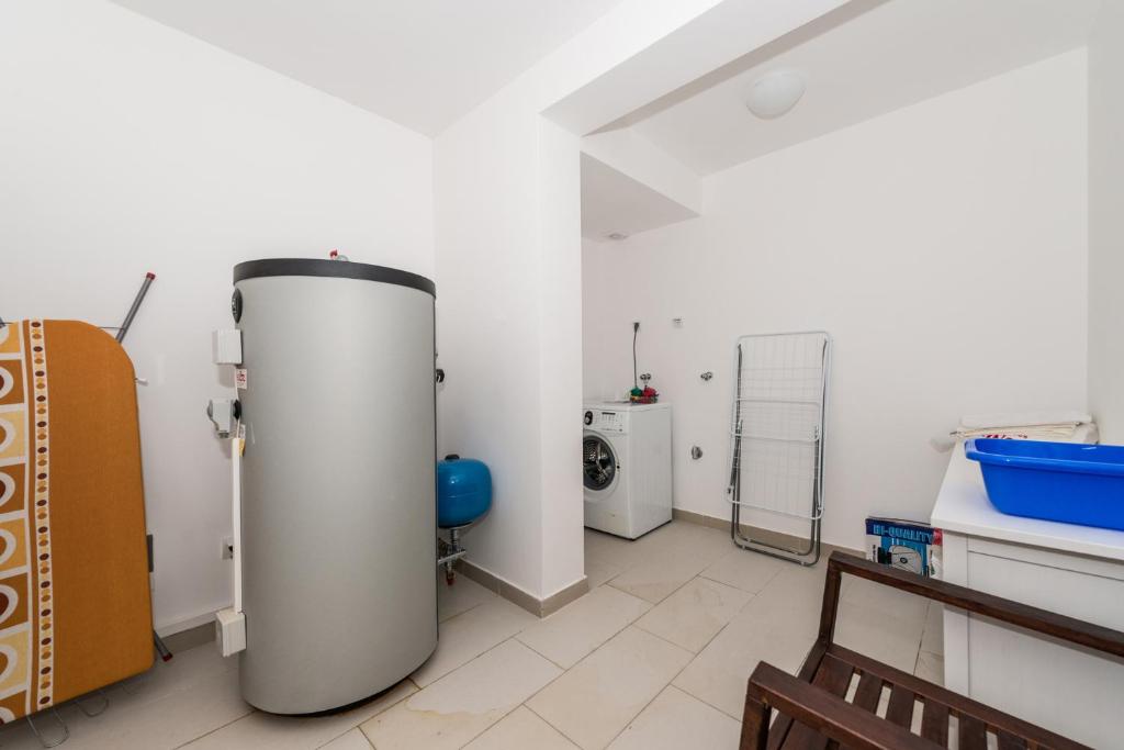 Modern townhouse in Lucici