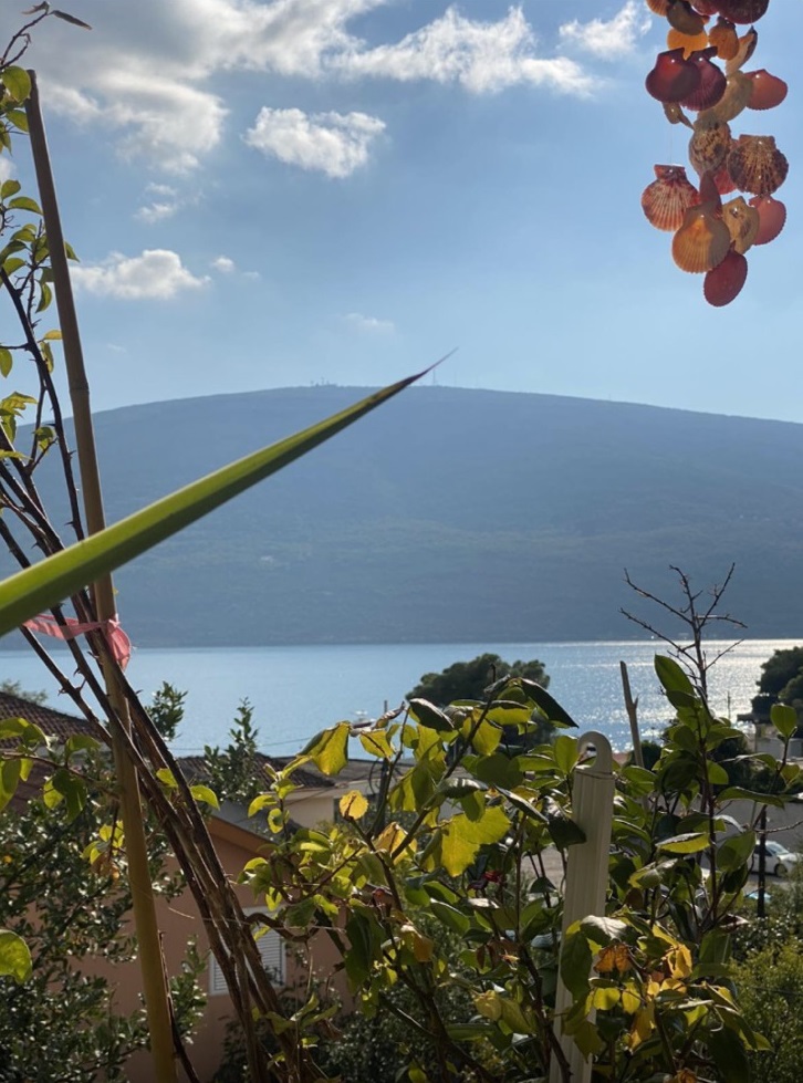 Spacious apartment in Baosici