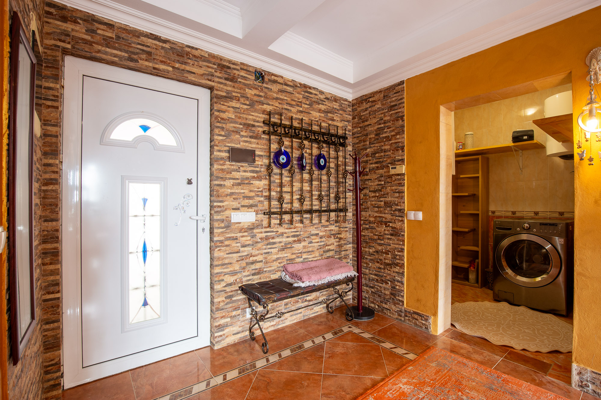 Three-storey family house in Susanj