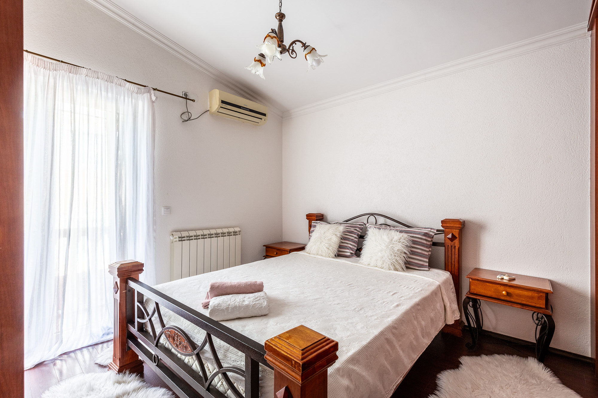 Three-storey family house in Susanj