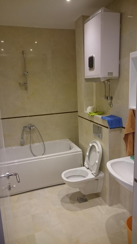 Spacious apartment with sea view