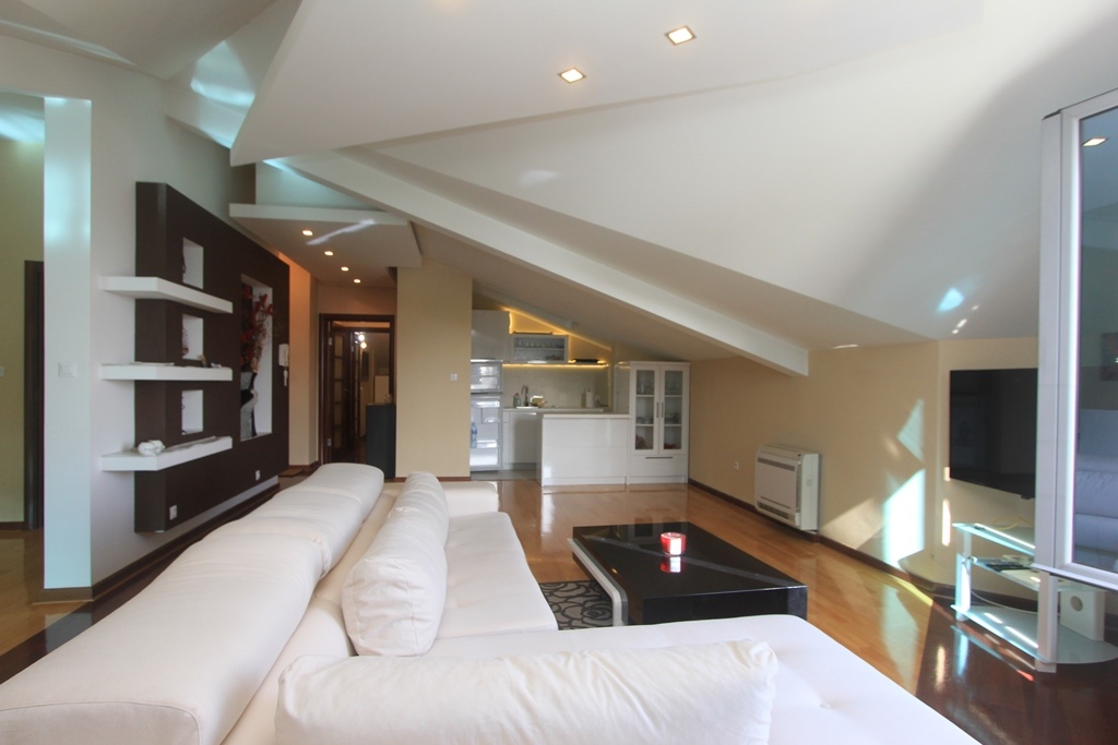 Spacious apartment in the center of Budva