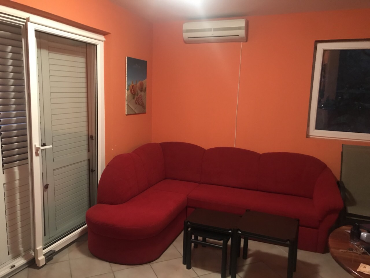 Apartment in Sveti Stefan near the sea