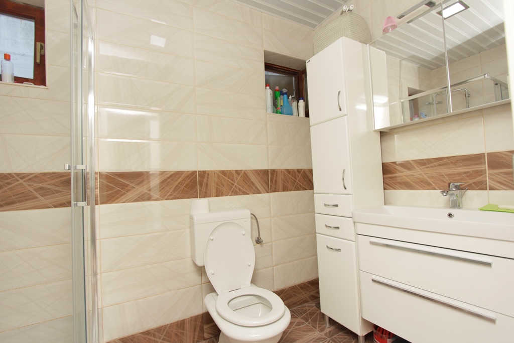 Bright apartment in Budva