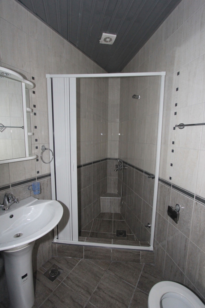 Villa with pool in Petrovac