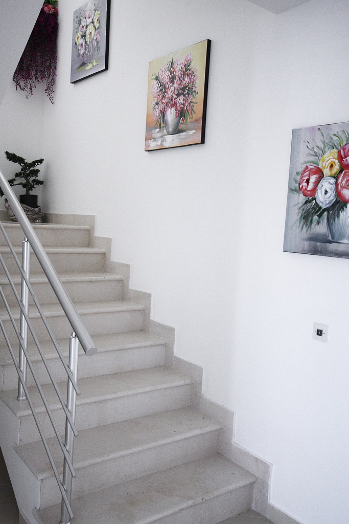 Villa with pool in Blizikuce