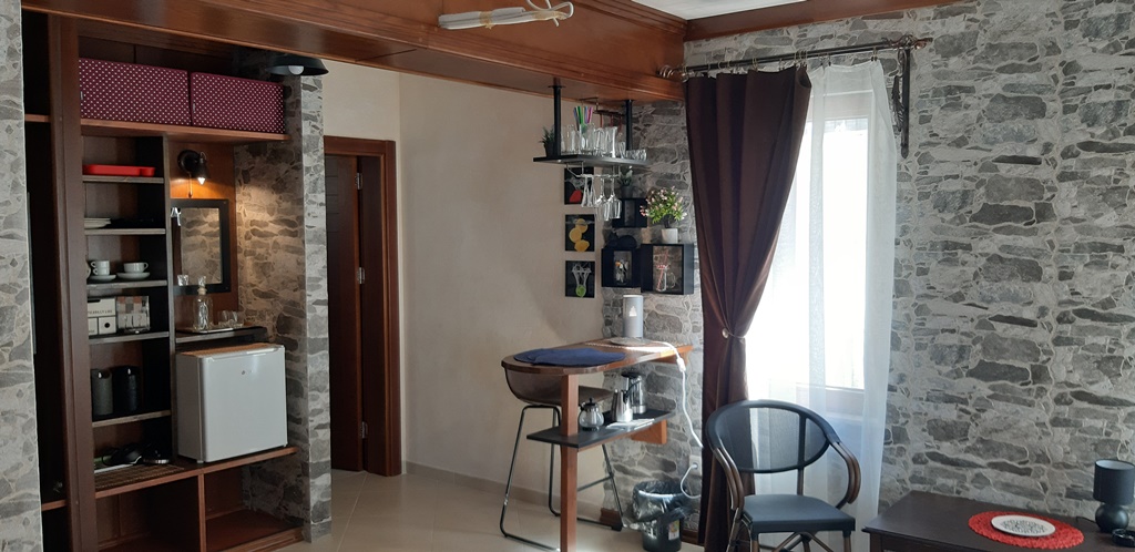 Villa with pool in Blizikuce