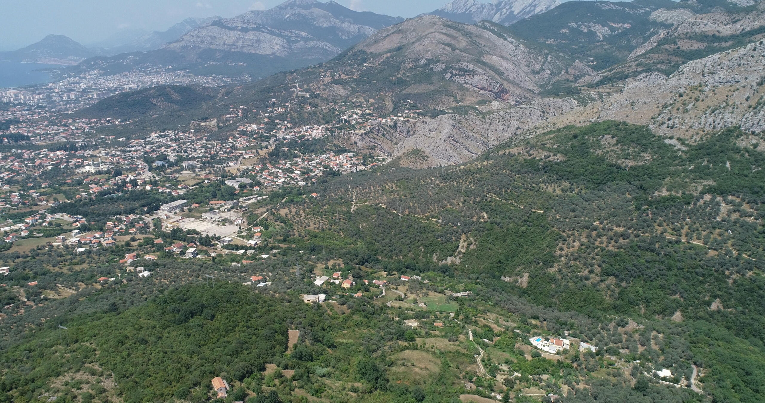 Unurbanized plot in Bar