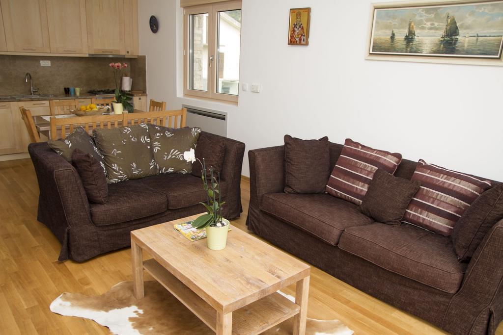 Mini hotel in Sutomore