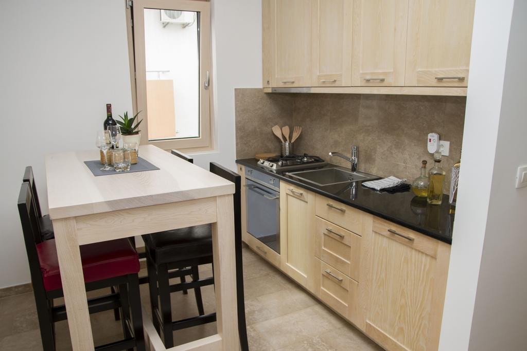 Mini hotel in Sutomore