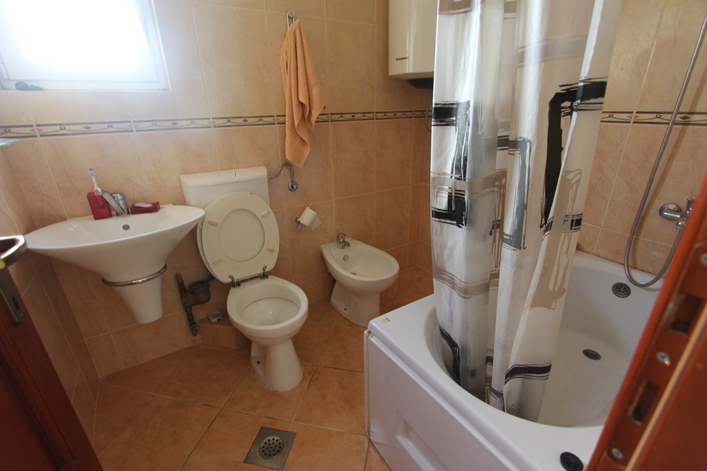 An airy apartment in Becici