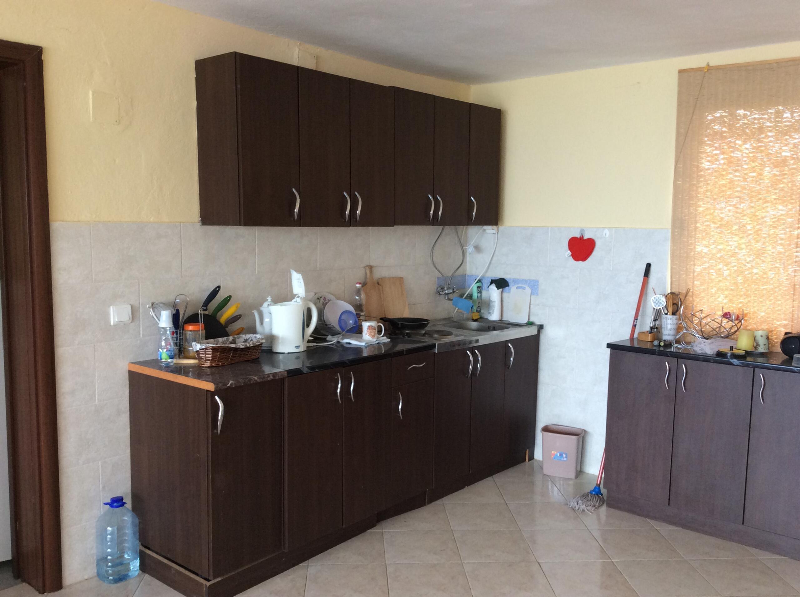 Fully Furnished Threey Storey House In Dobre Vode