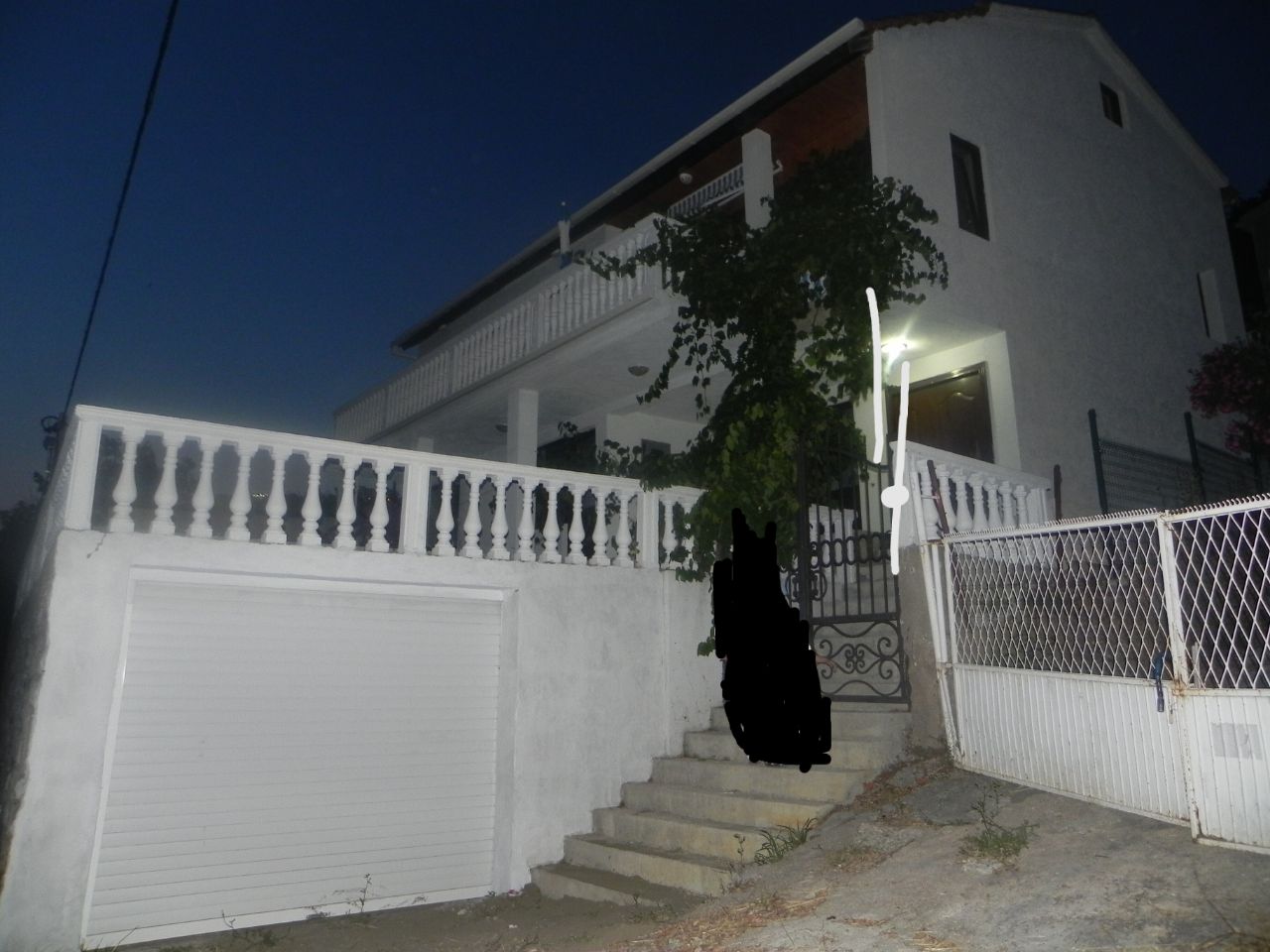 Fully Furnished Threey Storey House In Dobre Vode