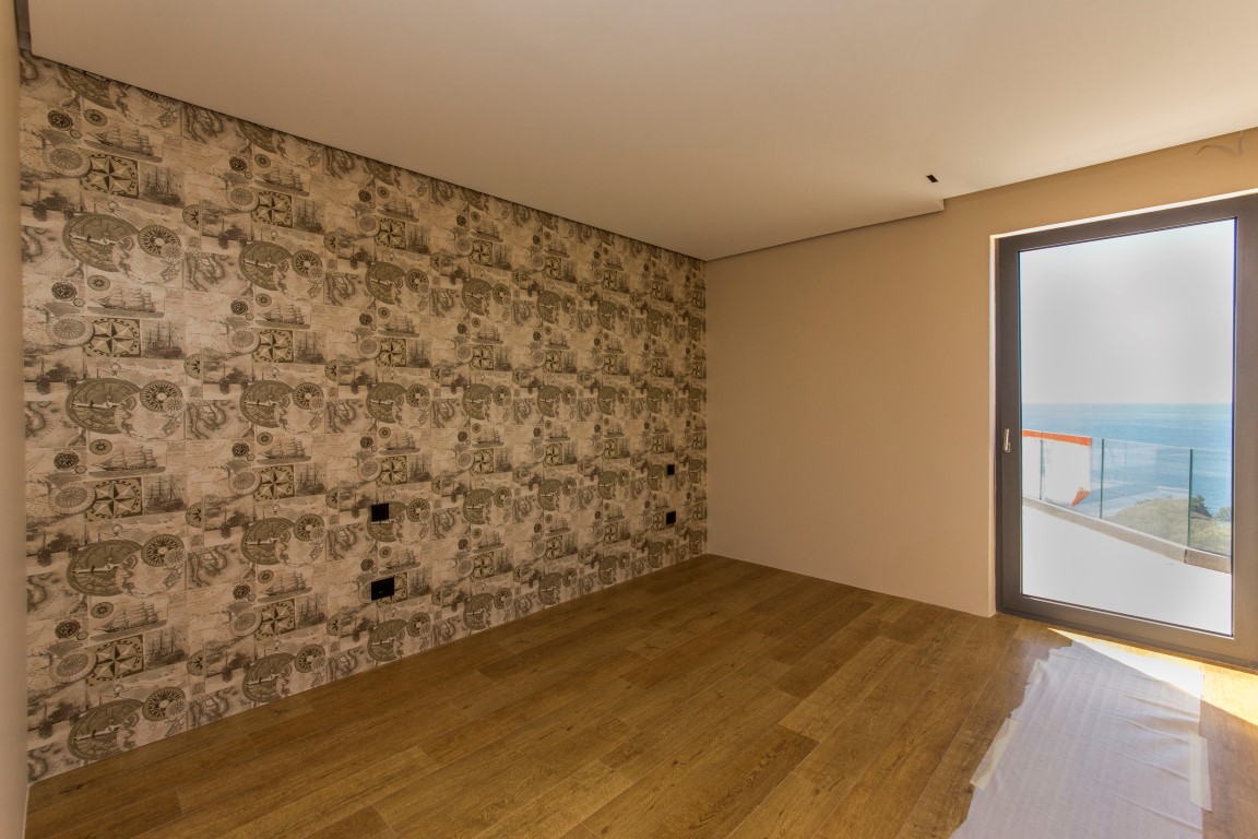 Luxurious villas in Budva