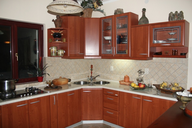 A luxurious villa with swimming pool in Kotor