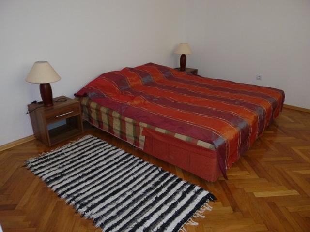 House in with pool in Dobrota