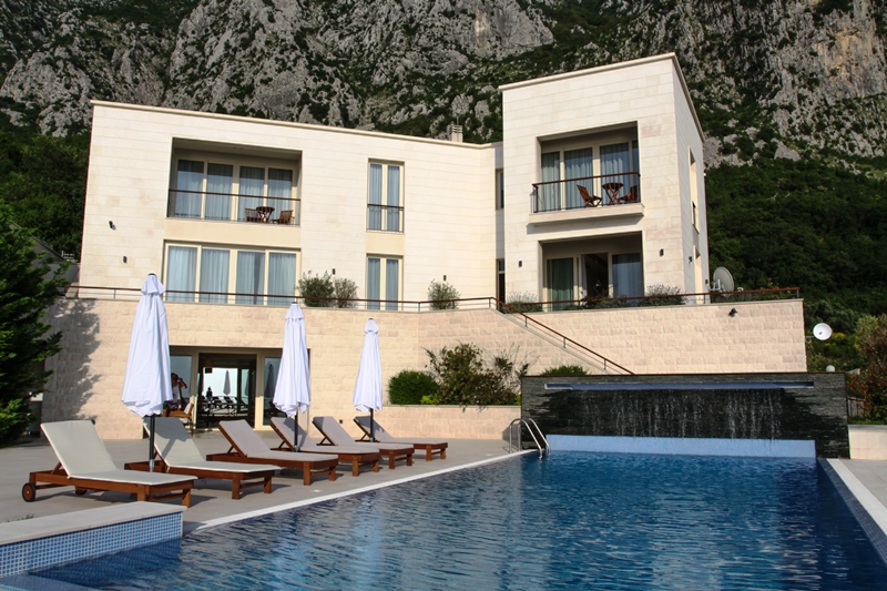 Luxurious Three Bed Private Villa Blizikuce Montenegro