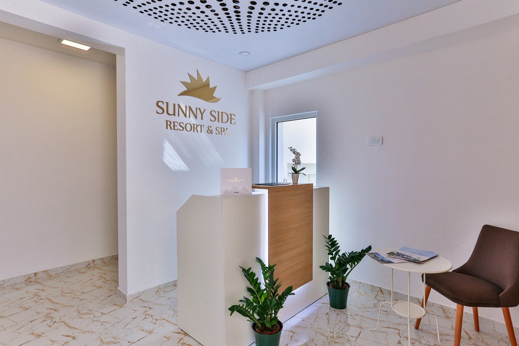 SUNNY SIDE RESORT&SPA