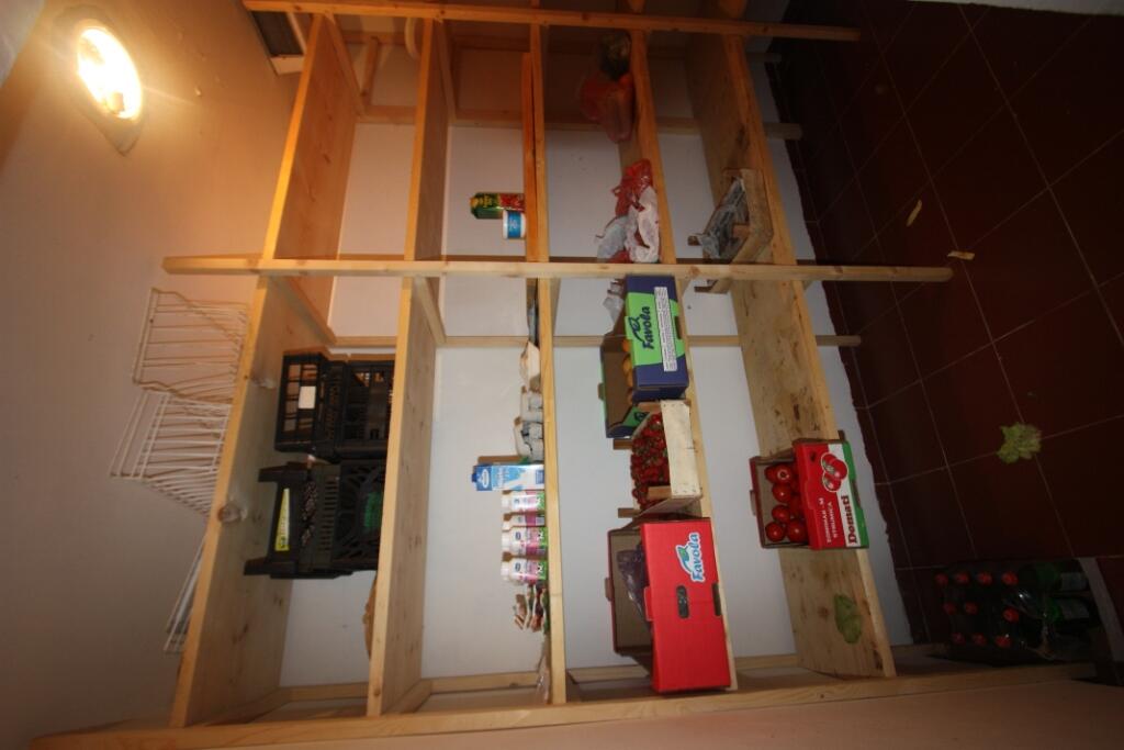 Three-storey house with pool in Lustica