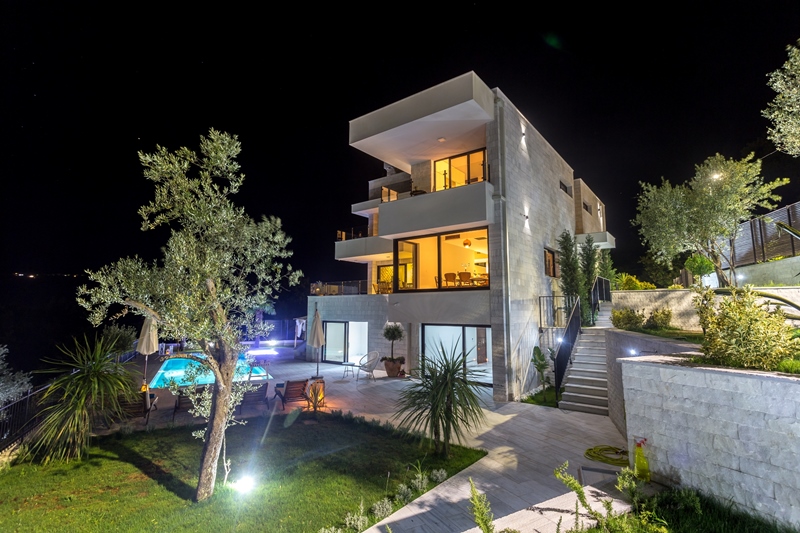 Villa in Herceg Novi