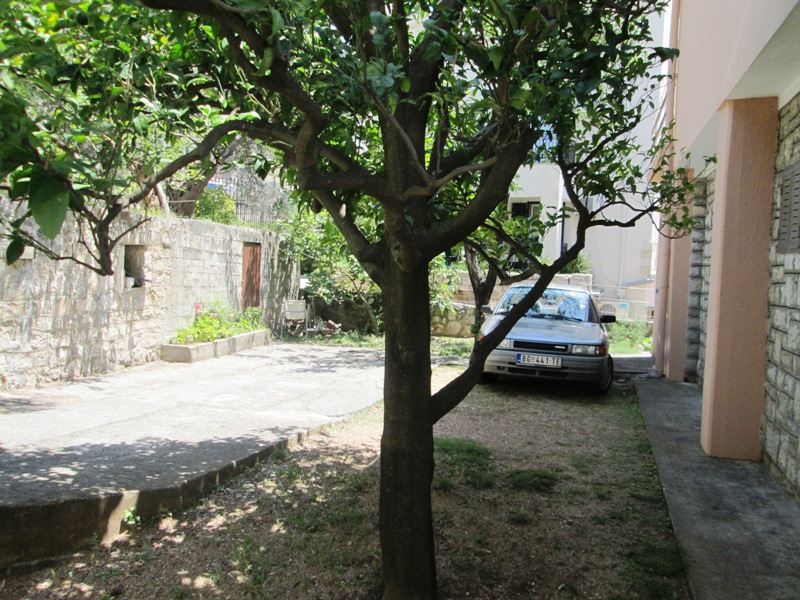 Fully Furnished Amazing Family Home Petrovac