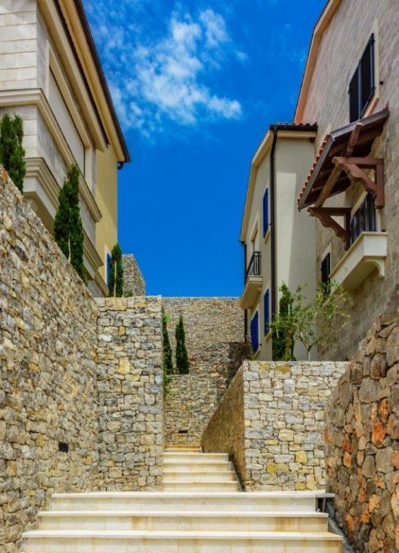 Luxurious apartments in Lustica