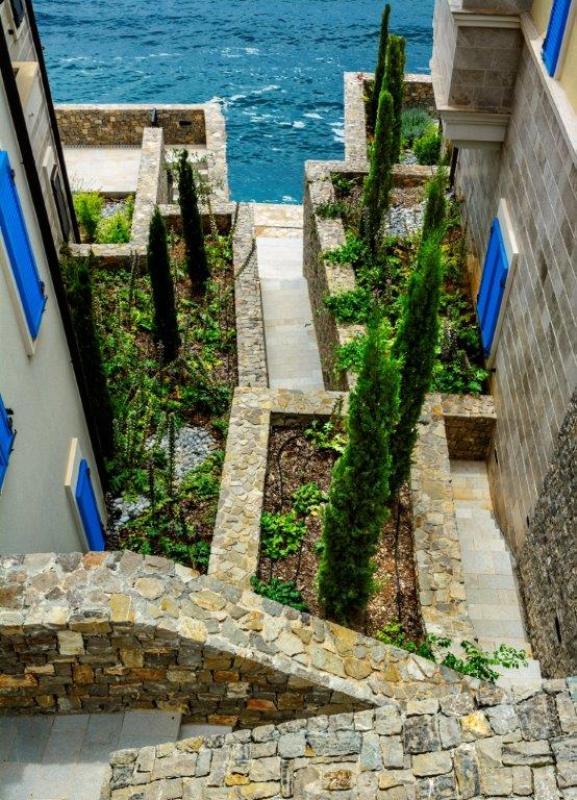 Luxurious apartments in Lustica