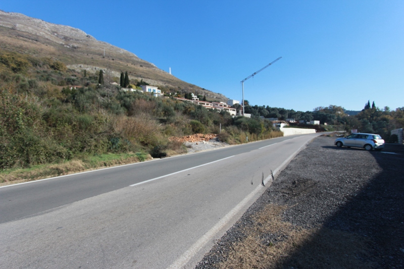Land in Budva with sea view