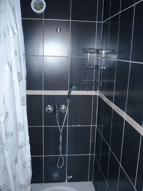 Three-storey house in Lustica