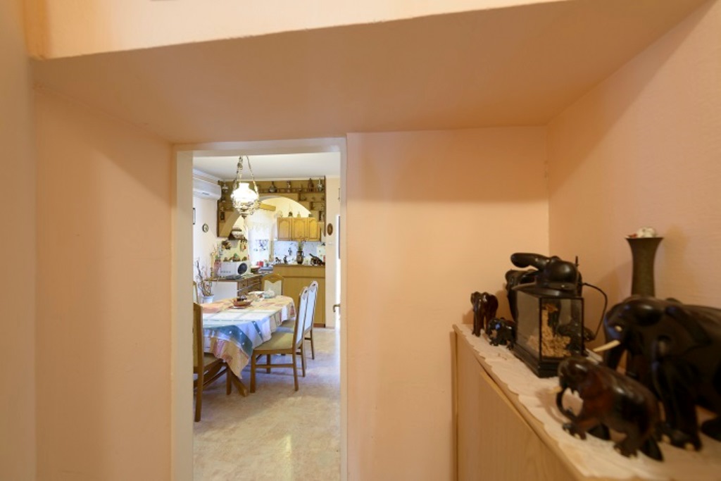 Frontline Family Property Near Kotor