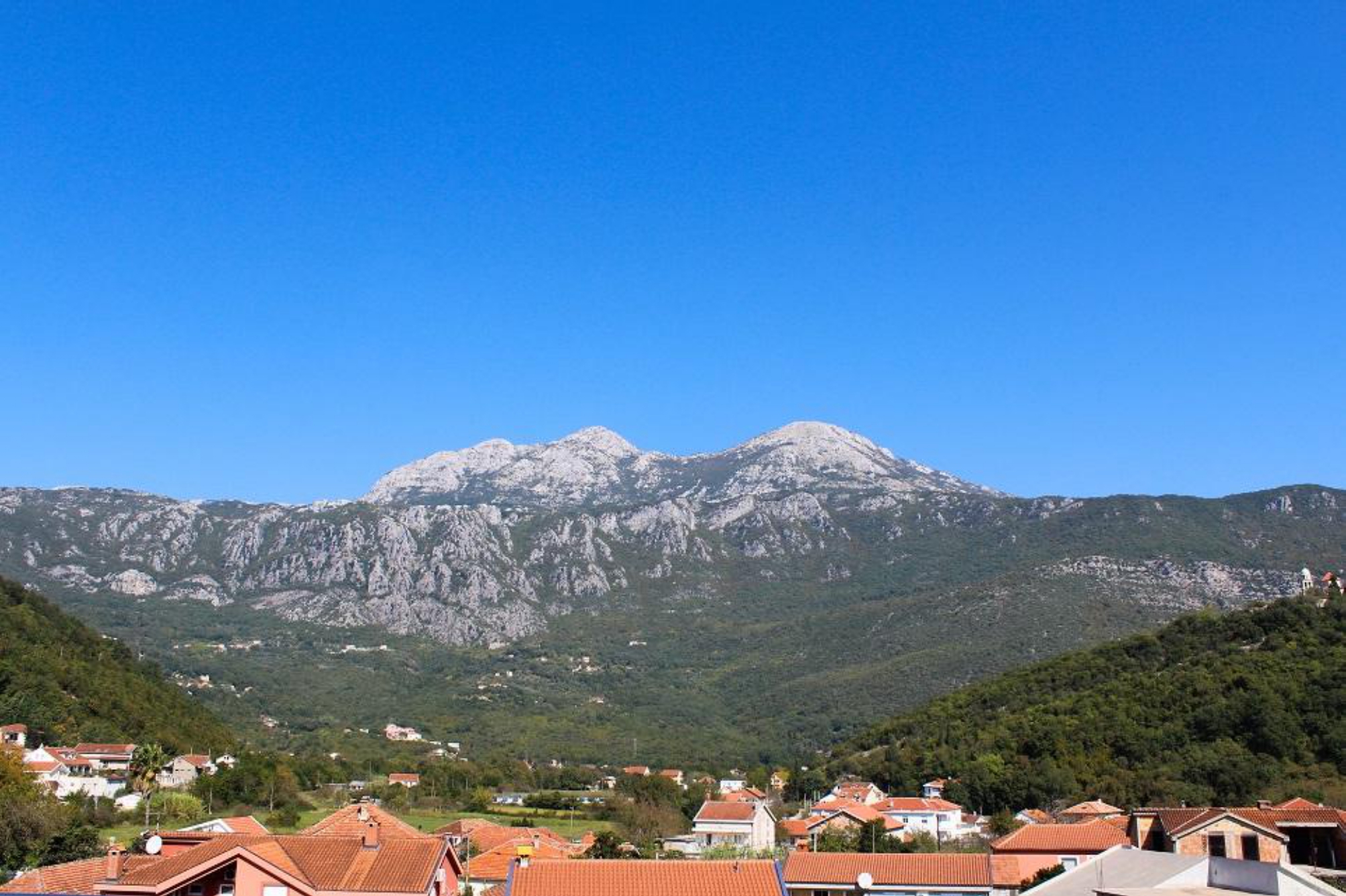 Apartments in complex with pool