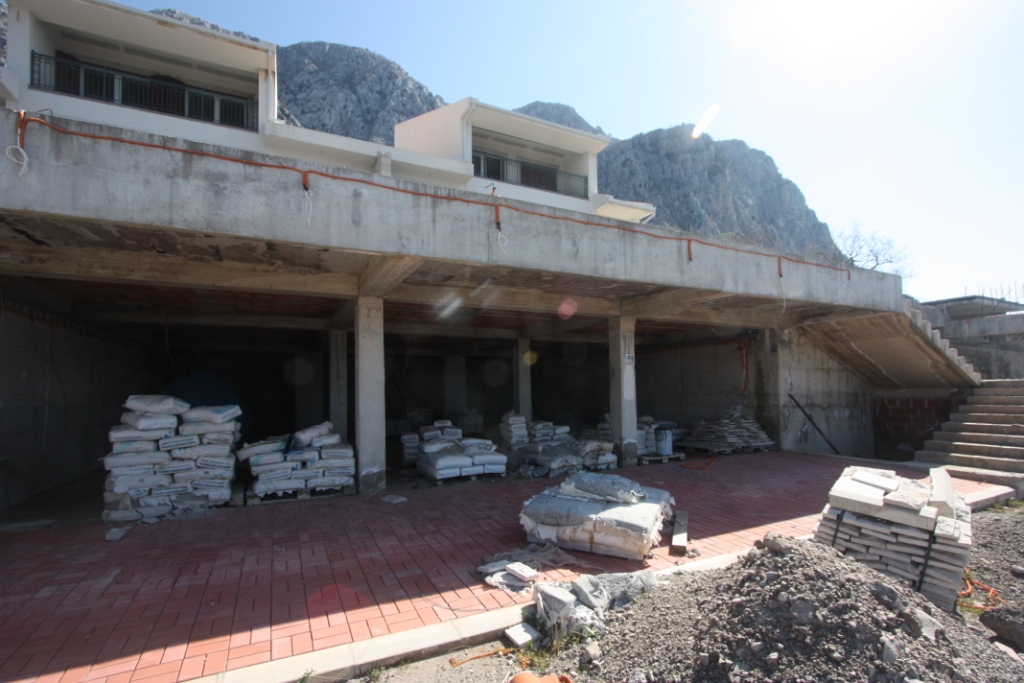 Two villas with sea view in Budva Riviera